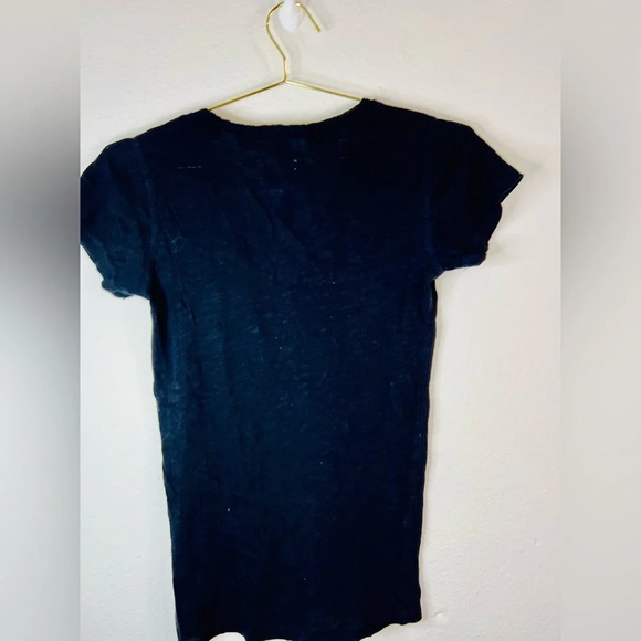 Forever 21 Black Short Sleeve V Neck Shirt Size Medium 100% Cotton Minimalist - Picture 6 of 14